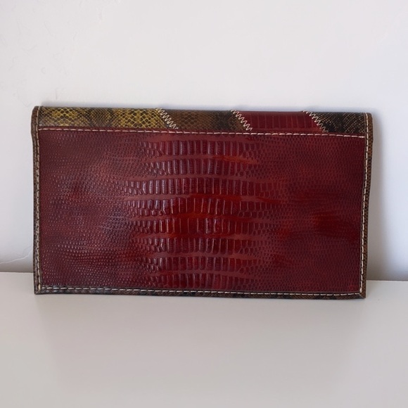 Ann Taylor Loft Red/Burgundy Faux Snakeskin Clutch - Picture 3 of 7